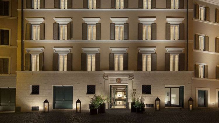 Palazzo Scanderbeg Exterior