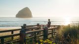 Headlands Coastal Lodge & Spa Beach