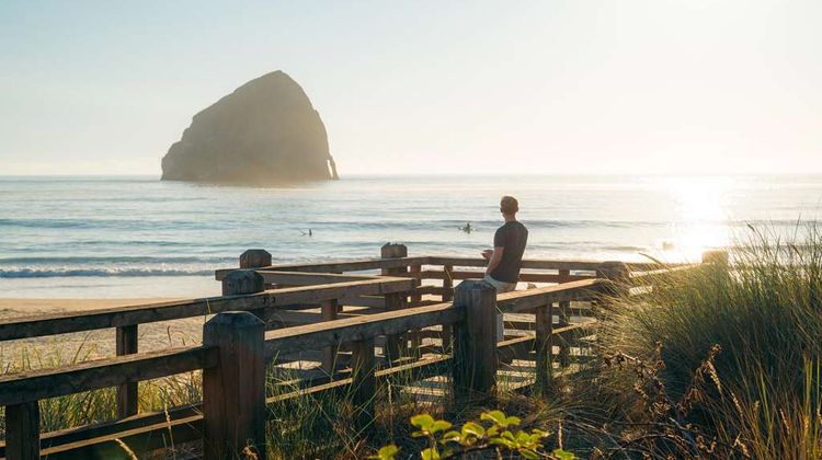 Headlands Coastal Lodge & Spa Beach