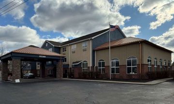 Comfort Inn & Suites
