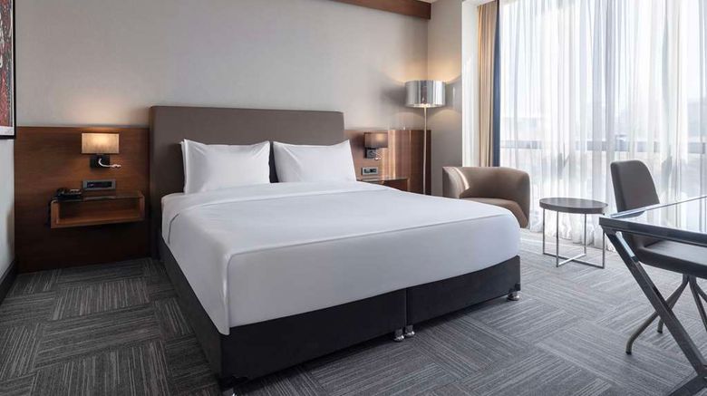 <b>Radisson Blu Hotel, Ankara Cankaya Suite</b>. Images powered by <a href="https://iceportal.shijigroup.com/" title="IcePortal" target="_blank">IcePortal</a>.