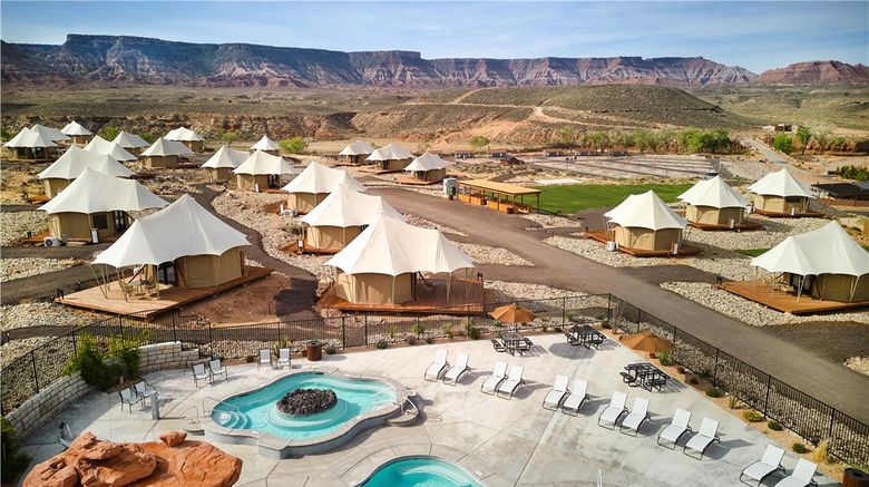 <b>Zion Wildflower Resort Pool</b>. Images powered by <a href="https://iceportal.shijigroup.com/" title="IcePortal" target="_blank">IcePortal</a>.