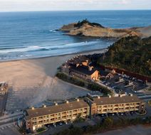 Inn at Cape Kiwanda Exterior
