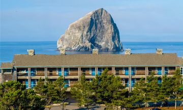 Inn at Cape Kiwanda