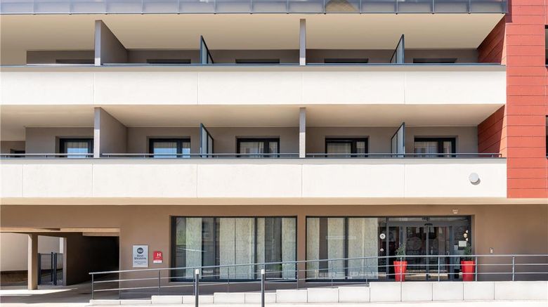 <b>Best Western Hotel Fontaine Argent Exterior</b>. Images powered by <a href="https://iceportal.shijigroup.com/" title="IcePortal" target="_blank">IcePortal</a>.