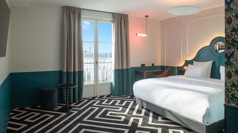 <b>Labe Hotel Room</b>. Images powered by <a href="https://iceportal.shijigroup.com/" title="IcePortal" target="_blank">IcePortal</a>.