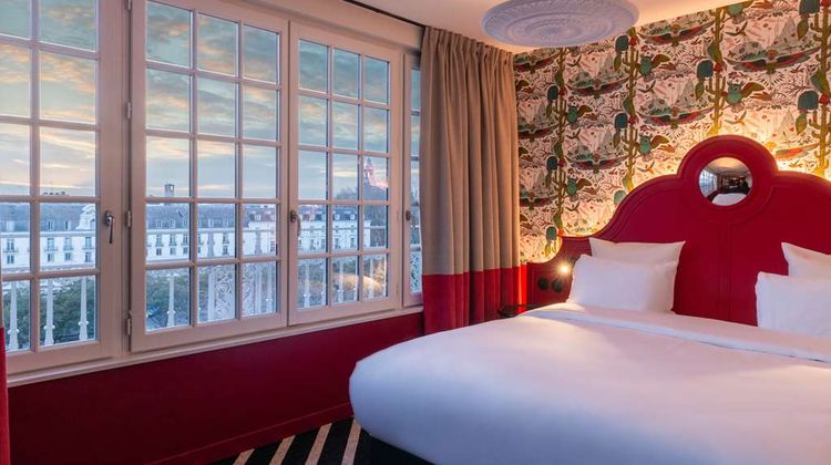 Labe Hotel Room