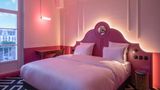 Labe Hotel Room
