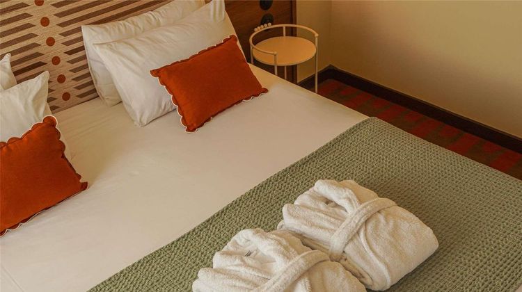Mercure Arles Centre Arenes Room