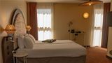 Mercure Arles Centre Arenes Room