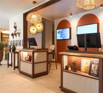 Mercure Arles Centre Arenes Exterior