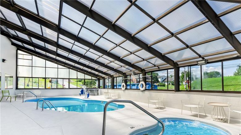 <b>Spark by Hilton Wytheville East Main Str Pool</b>. Images powered by <a href="https://iceportal.shijigroup.com/" title="IcePortal" target="_blank">IcePortal</a>.
