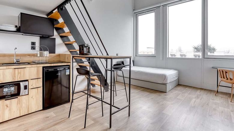 <b>Residences de Bougainville Room</b>. Images powered by <a href="https://iceportal.shijigroup.com/" title="IcePortal" target="_blank">IcePortal</a>.