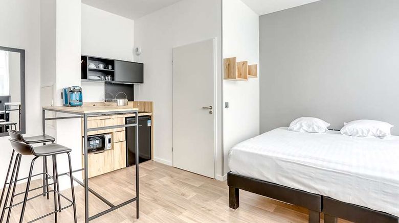 <b>Residences de Bougainville Room</b>. Images powered by <a href="https://iceportal.shijigroup.com/" title="IcePortal" target="_blank">IcePortal</a>.