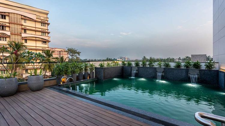 Park Inn & Suites by Radisson East Fort Pool