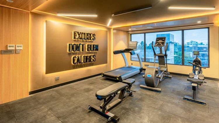 Park Inn & Suites by Radisson East Fort Health