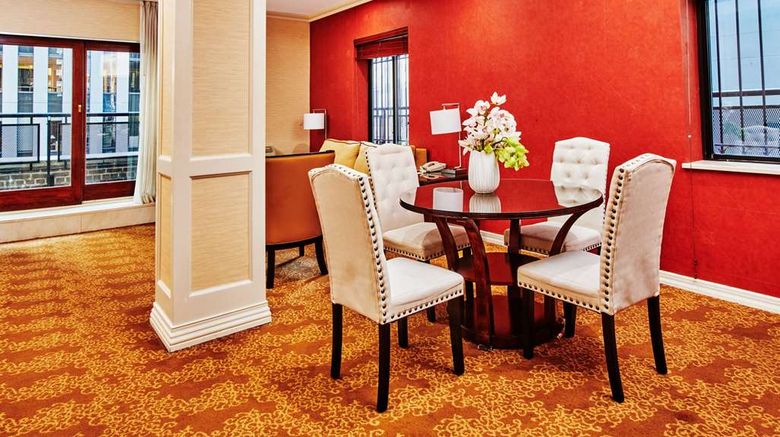 <b>Radio City Apartments Restaurant</b>. Images powered by <a href="https://iceportal.shijigroup.com/" title="IcePortal" target="_blank">IcePortal</a>.