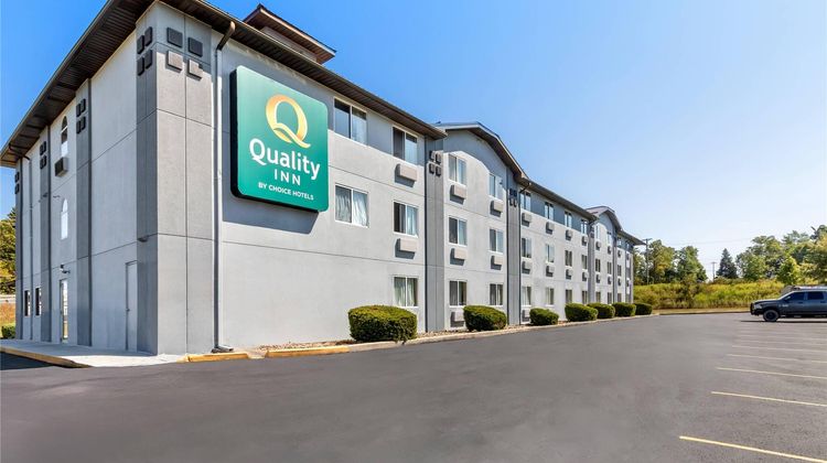 Quality Inn Johnstown Exterior
