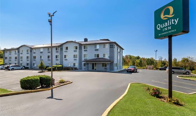 Quality Inn Johnstown Exterior