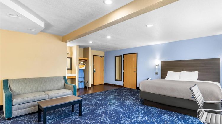 Quality Inn Johnstown Suite