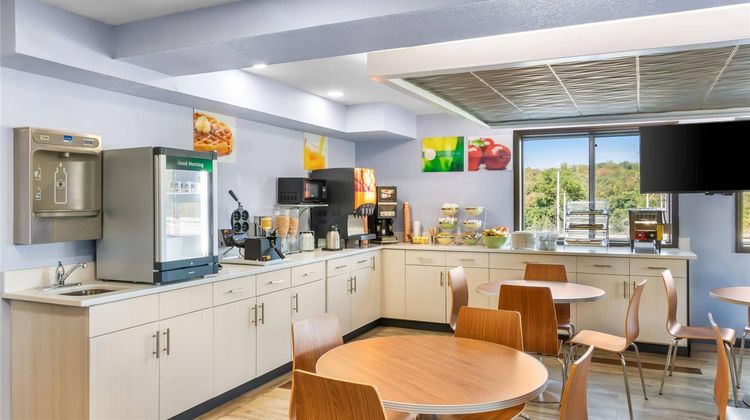 Quality Inn Johnstown Restaurant