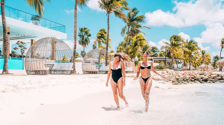 Plaza Beach Resort Bonaire Beach