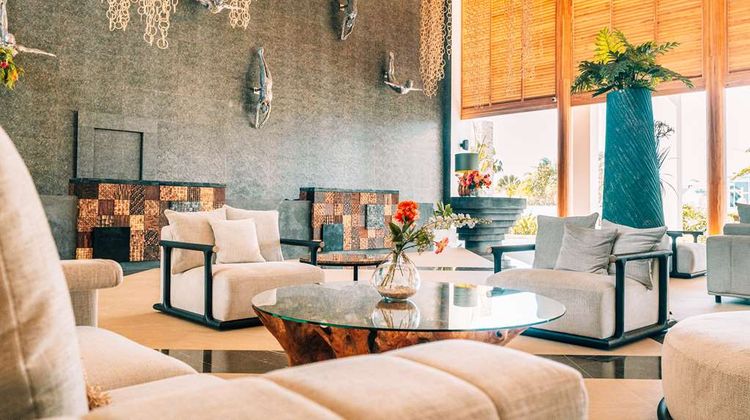 Plaza Beach Resort Bonaire Lobby