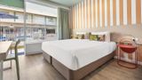 Cavenagh Hotel Room