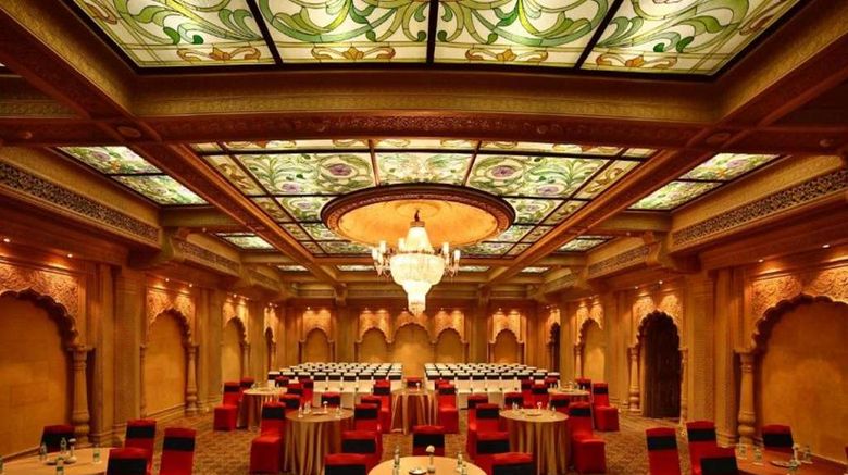 <b>Sitara Luxury Hotel Meeting</b>. Images powered by <a href="https://iceportal.shijigroup.com/" title="IcePortal" target="_blank">IcePortal</a>.
