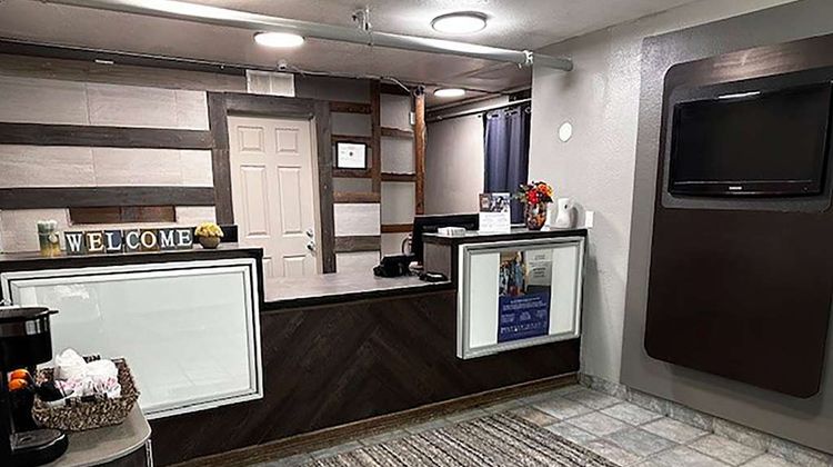 Studio City Suites, a Travelodge by Wyndham Lobby