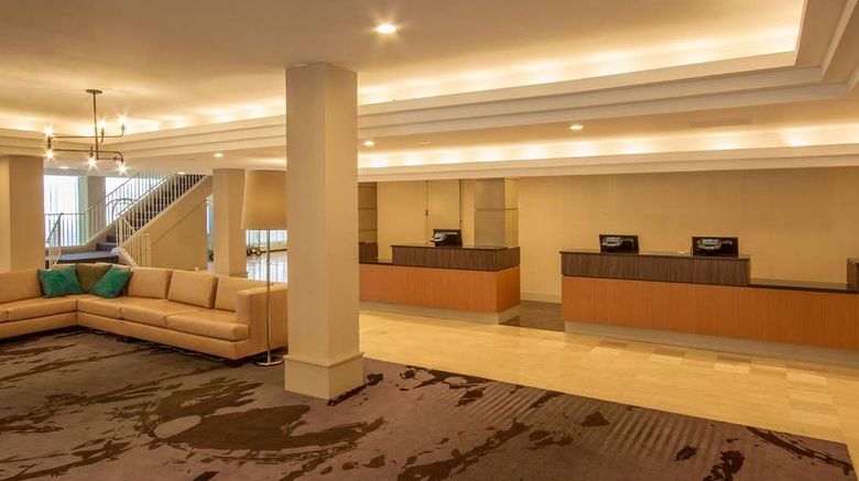 Wyndham Rochester Downtown Lobby. Images powered by <a href="https://iceportal.shijigroup.com" target="_blank" rel="noopener">Ice Portal</a>.