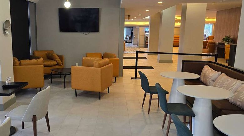 <b>Wyndham Rochester Downtown Restaurant</b>. Images powered by <a href="https://iceportal.shijigroup.com/" title="IcePortal" target="_blank">IcePortal</a>.