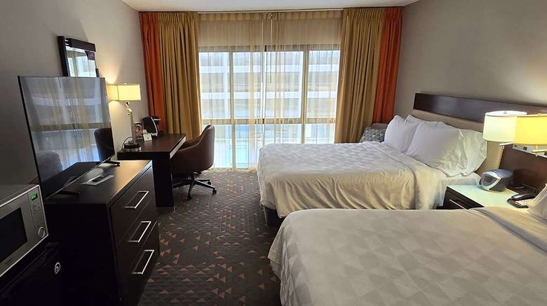 <b>Wyndham Rochester Downtown Room</b>. Images powered by <a href="https://iceportal.shijigroup.com/" title="IcePortal" target="_blank">IcePortal</a>.