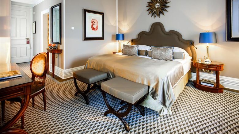 <b>Grandhotel Schloss Bensberg Room</b>. Images powered by <a href="https://iceportal.shijigroup.com/" title="IcePortal" target="_blank">IcePortal</a>.