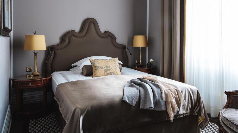 <b>Grandhotel Schloss Bensberg Suite</b>. Images powered by <a href="https://iceportal.shijigroup.com/" title="IcePortal" target="_blank">IcePortal</a>.