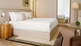 <b>Delano London Room</b>. Images powered by <a href="https://iceportal.shijigroup.com/" title="IcePortal" target="_blank">IcePortal</a>.