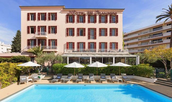 Hotel des Orangers Exterior