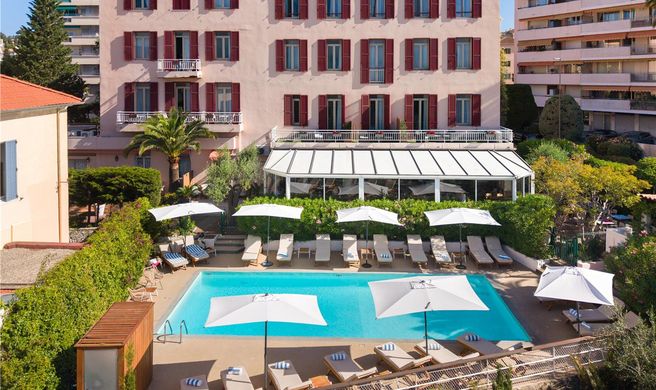 Hotel des Orangers Exterior