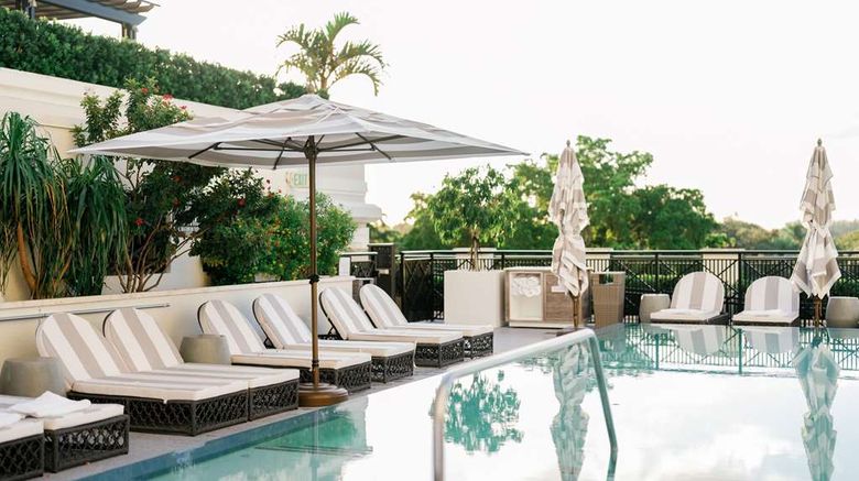 <b>THesis Hotel Miami-Curio Collection Pool</b>. Images powered by <a href="https://iceportal.shijigroup.com/" title="IcePortal" target="_blank">IcePortal</a>.