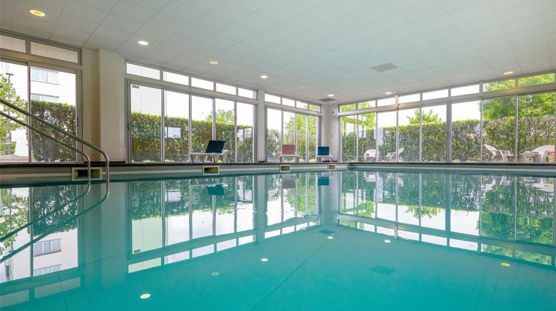 <b>NEMEA Aparthotel Toulouse Saint-Martin Pool</b>. Images powered by <a href="https://iceportal.shijigroup.com/" title="IcePortal" target="_blank">IcePortal</a>.