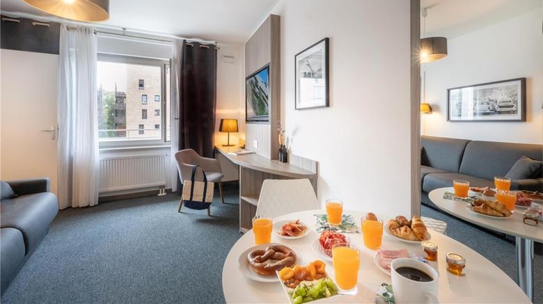 <b>Nemea Appart Hotel Residence Elypseo Room</b>. Images powered by <a href="https://iceportal.shijigroup.com/" title="IcePortal" target="_blank">IcePortal</a>.