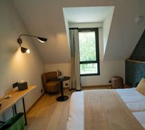 Auberge De La Caillere Room