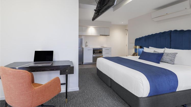 Oaks Melbourne St Kilda Road Room