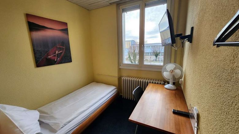 <b>Hotel Baeren Room</b>. Images powered by <a href="https://iceportal.shijigroup.com/" title="IcePortal" target="_blank">IcePortal</a>.