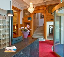 Hotel Schweizerhof Lobby