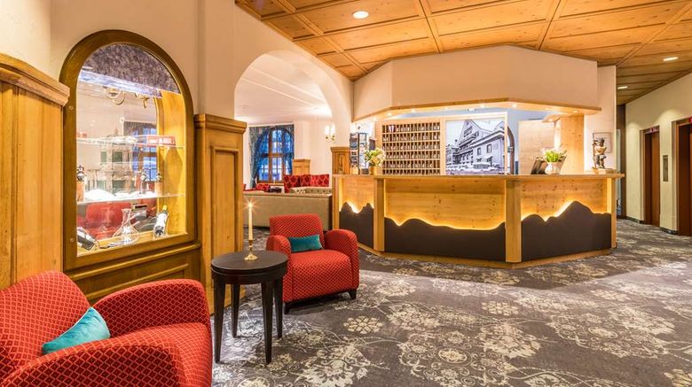 <b>Central Sporthotel Davos Lobby</b>. Images powered by <a href="https://iceportal.shijigroup.com/" title="IcePortal" target="_blank">IcePortal</a>.