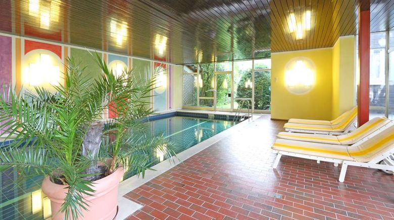 <b>Wittelsbacher Hof Swiss Quality Hotel Pool</b>. Images powered by <a href="https://iceportal.shijigroup.com/" title="IcePortal" target="_blank">IcePortal</a>.