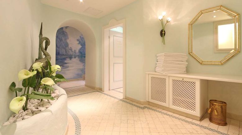 <b>Wittelsbacher Hof Swiss Quality Hotel Spa</b>. Images powered by <a href="https://iceportal.shijigroup.com/" title="IcePortal" target="_blank">IcePortal</a>.