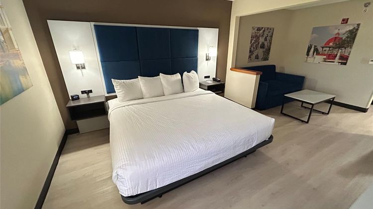 Surestay By Best Westerm Forsyth Decatur Room