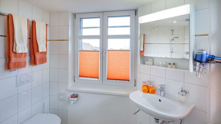 Zur Linde Gasthof Room